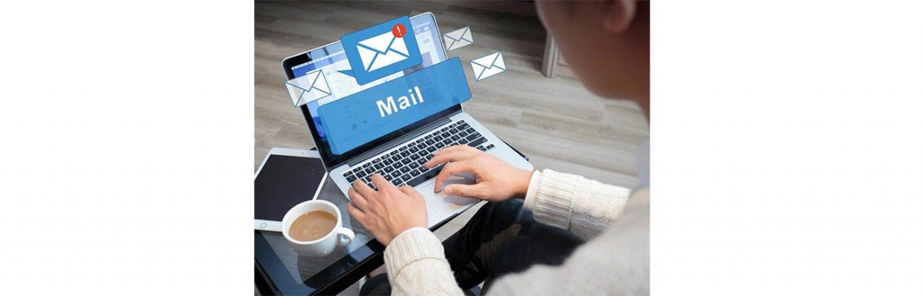 建站的時(shí)候如何在多個(gè)頁(yè)面里快速添加共有的功能組件？